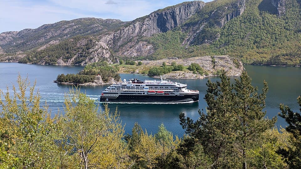 MS Fridtjof Nansen