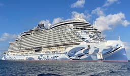 Norwegian Luna