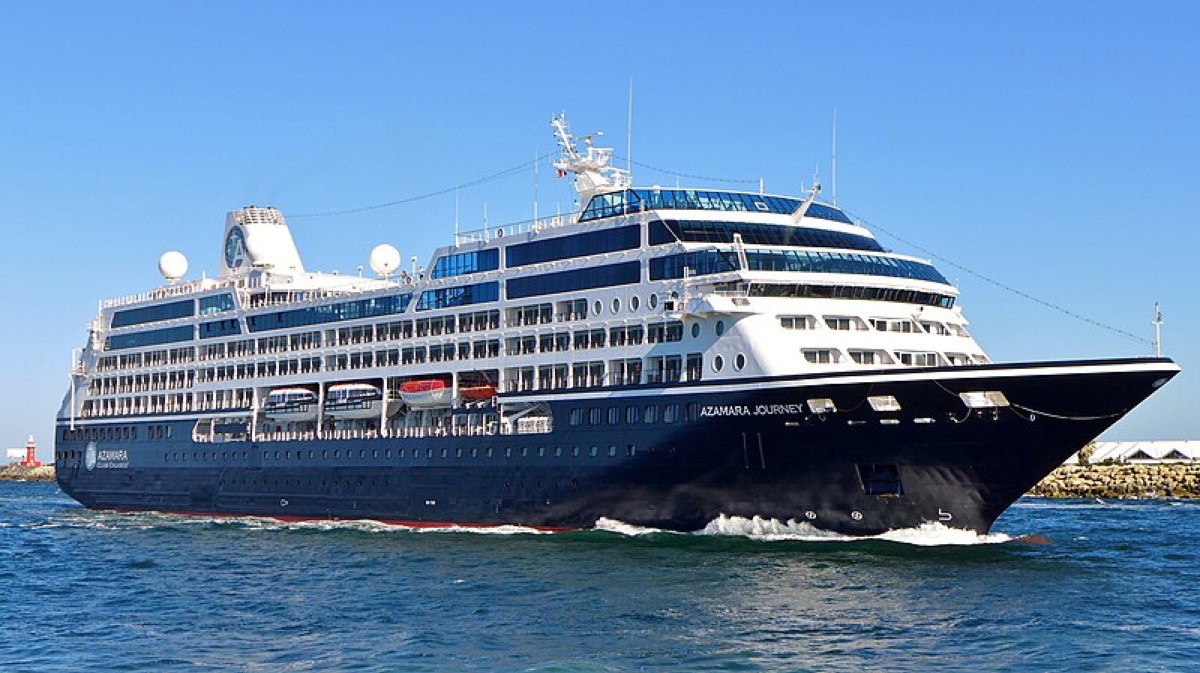 Azamara Pursuit